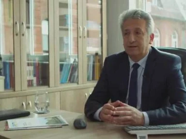 Materiał video nt. raka rdzeniastego tarczycy z udziałem Prof. Marka Ruchały i pacjentki