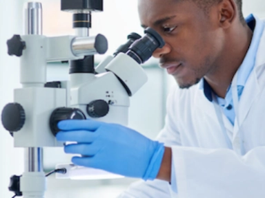 Risk for VTE is higher in emergency surgery than elective procedures